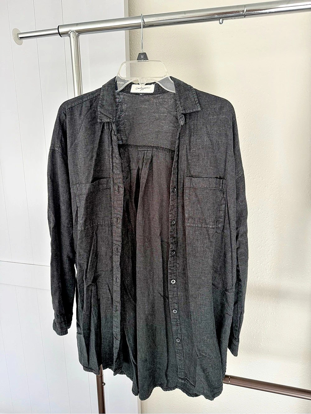 Carly Jean Los Angeles Women's Black Button Front Shirt